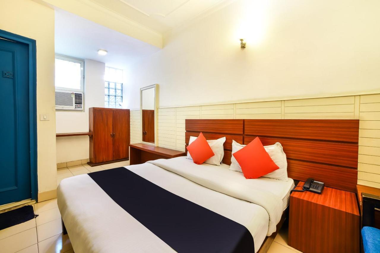 Capital O 48354 The Nest New Delhi Exteriör bild